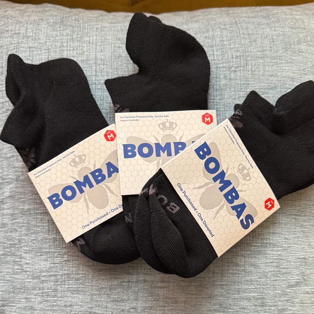 Bombas woman’s Black Athletic Socks